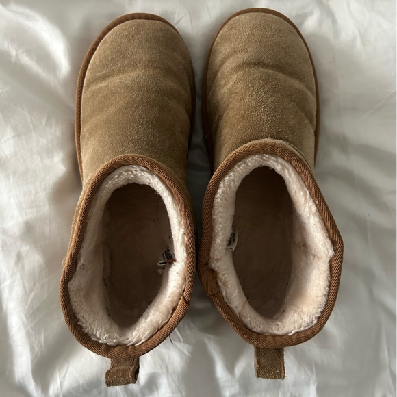 Cushionaire Ankle Fur Boots - Picture 2 of 7